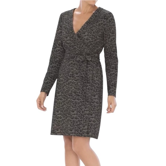New! Adrianna Papell LS Wrap Short Dress - Picture 1 of 9